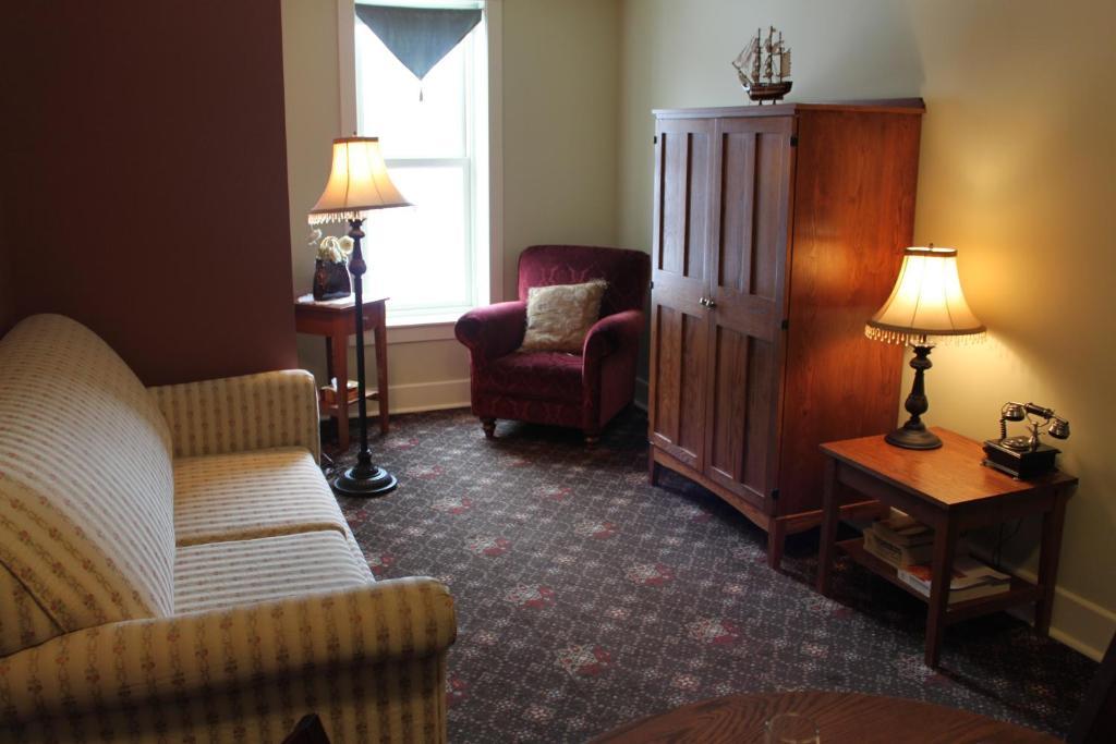 Hotel Selkirk Edmonton Zimmer foto