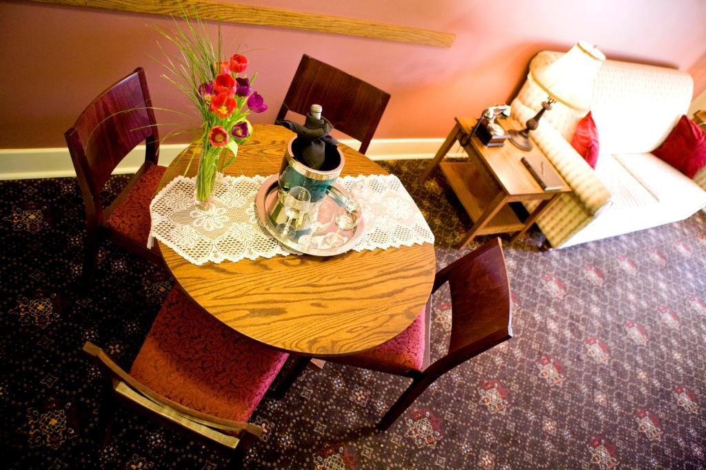 Hotel Selkirk Edmonton Zimmer foto